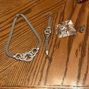 NWOT 4PC FAUX DIAMOND ACCENT SILVERTONE DETAIL BRACELET EARRING  NECKLACE RING.